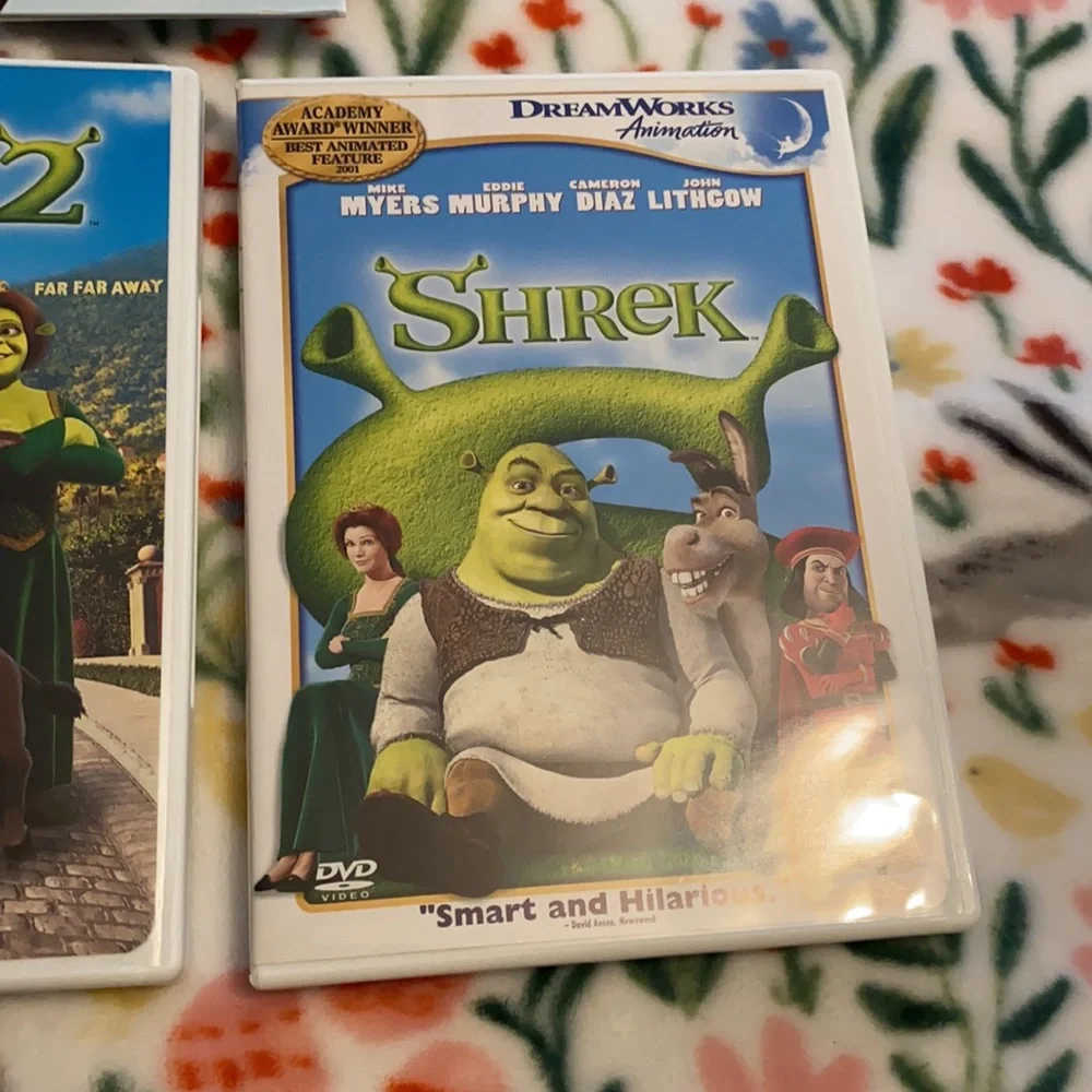 Shrek DVD Box Set - Picture 7 of 13